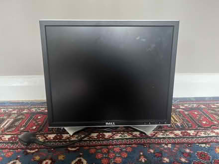 Photo of free Dell 19" LCD Monitor (Brent) #2