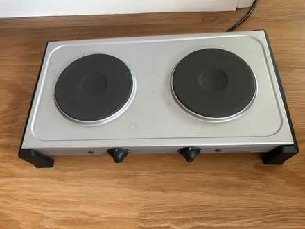 Photo of free Electric 2-plate cooker (Old Woking GU22) #2