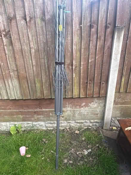 Photo of free Like new whirligig washing line (Leeds LS8) #1