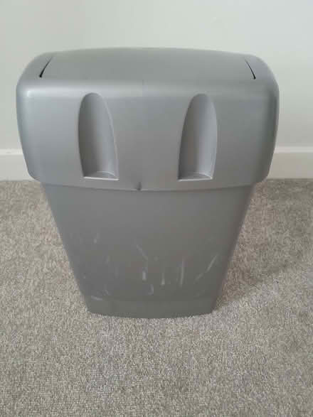 Photo of free Grey Lidded bin. (Grassmarket EH1) #2