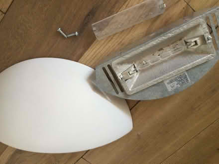 Photo of free 6 Ceramic Uplighters (Upper Holloway N19) #2