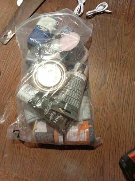 Photo of free Paint samples (Wr2) #1
