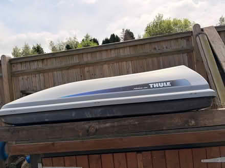 Photo of free Thule roofbox and bars (Lamberhurst TN3) #2