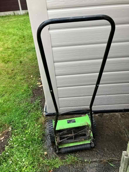 Photo of free Push Lawn Mower (Southport PR8) #1