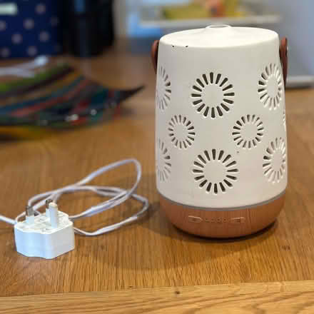 Photo of free Rechargeable Diffuser for aromatherapy lights up (Chipping Norton OX7) #4