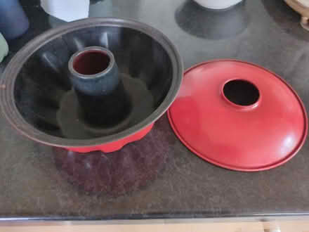 Photo of free Bundt cake tin (BS7) #1