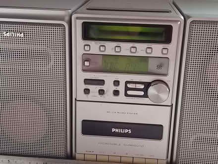 Photo of free Analogue hifi system with speakers (South Woodford E18) #2