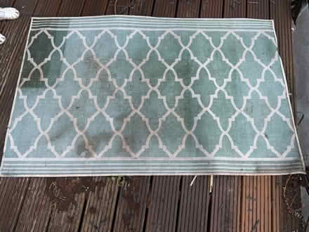 Photo of free Ruggable outdoor rug 90x150 (Tanner St, SE1) #1