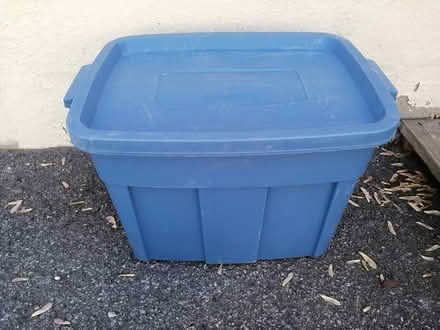 Photo of free Storage Bin (Old Ottawa East) #1