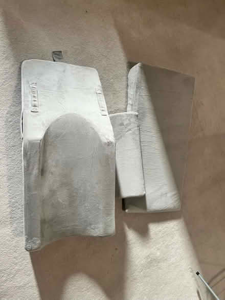 Photo of free Leg wedge cushion (Willesden Green NW2) #2