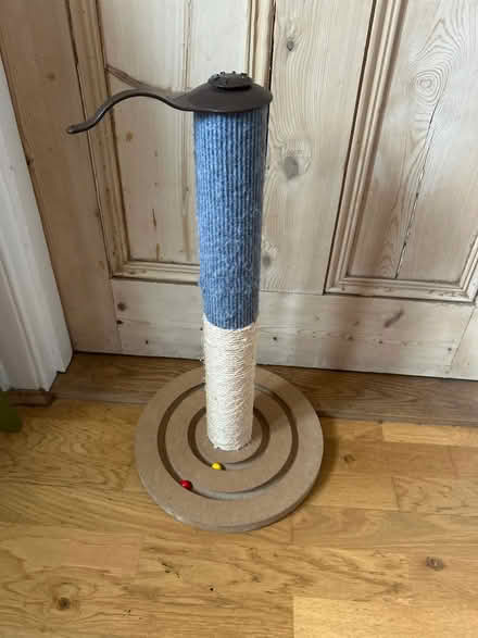 Photo of free Cat scratch post (Hayling Island PO11) #1