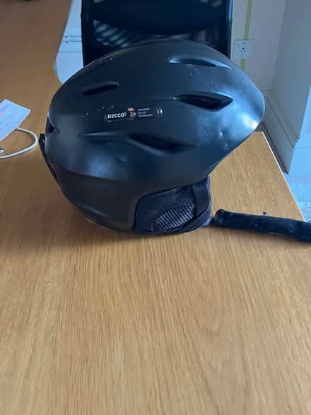 Photo of free Ladies Ski Helmet (Maida Vale W9) #1