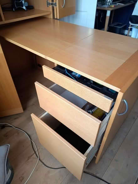 Photo of free Space saving office desk (Hayling Island PO11) #3
