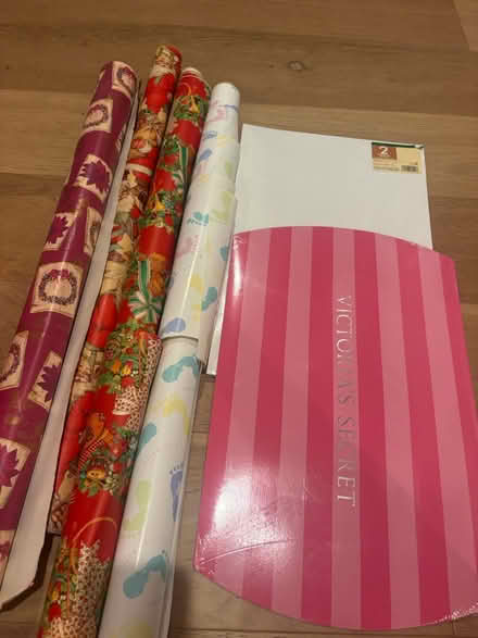 Photo of free Sweater boxes and gift wrap (94087) #1