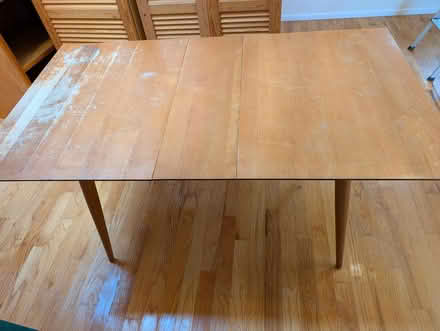 Photo of free Mid-century modern maple table (West Seattle/White Center) #2