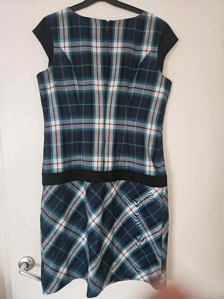 Photo of free Dress (CR0) #2