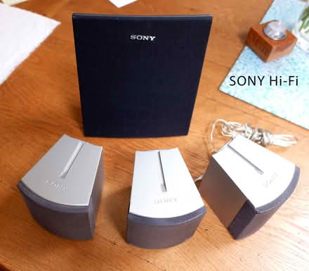 Photo of free Sony Hi-Fi Speakers (Formby L372DG) #1