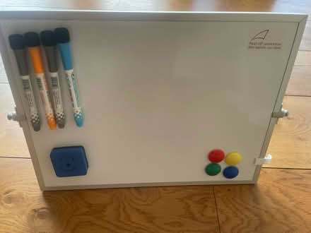 Photo of free White board (Bowbridge) #1