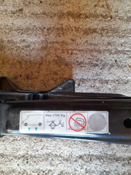 Photo of free Car jack (Pagham PO21) #2