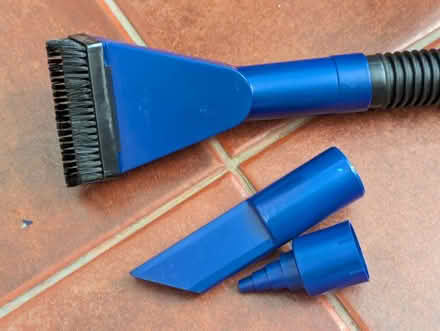 Photo of free Mini portable car vacuum cleaner (Irlams o' th' Height M6 7RR) #3