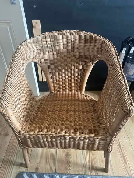 Photo of free Wicker chair (TW14 bedfont) #1