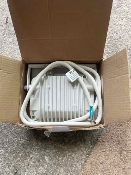 Photo of free Floodlight (LA11 Kents Bank) #2