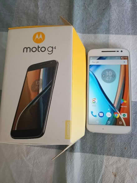 Photo of free Moto G4, Android 7 phone (Hayling Island PO11) #1