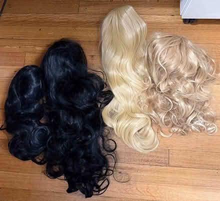 Photo of free 4 wigs - 2 black, 2 blonde (midtwn) #1