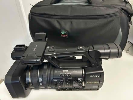 Photo of free Movie camcorder - NOT WORKING (Soundview) #1