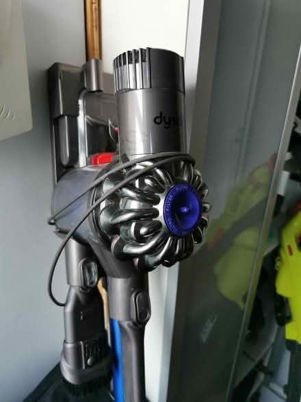 Photo of free Dyson cordless stick hoover (The Nurserylands TW12) #2