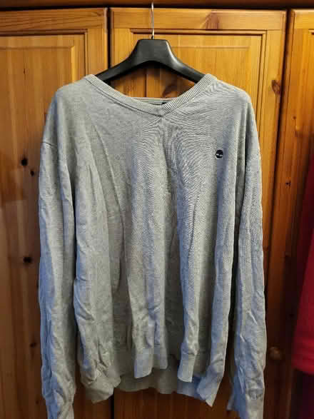 Photo of free timberland mens xl jumper (Saint Luke's EC1V) #1