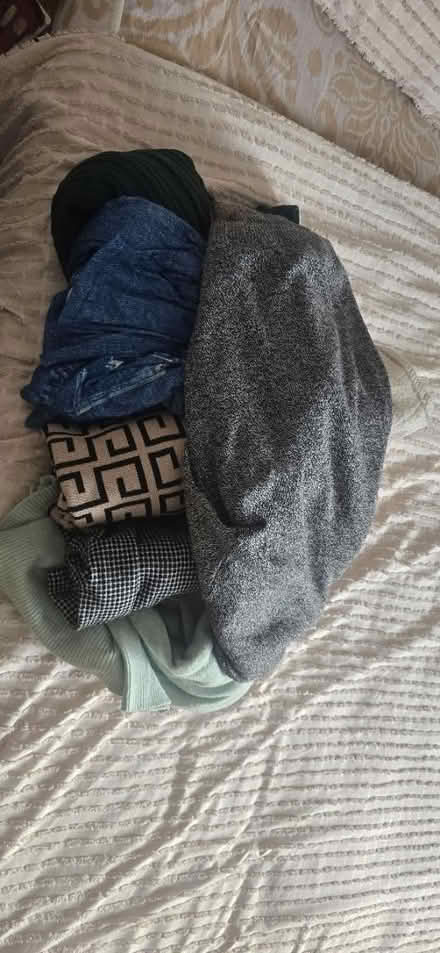 Photo of free Size 14 - 16 Ladies clothes (Broxtowe NG8) #2