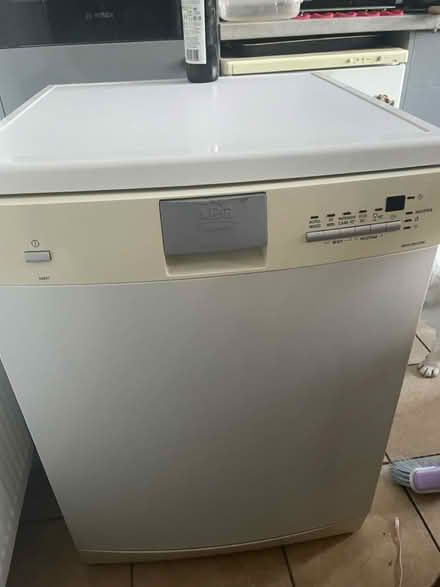 Photo of free Dishwasher (Lewes BN7) #1