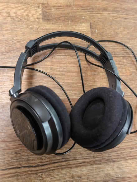 Photo of free JVC headphones for spares (Old Coulsdon CR5) #1