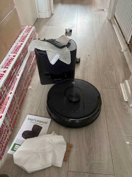Photo of free Robot hoover and mop (Sydenham CV31) #1