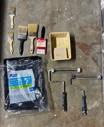 Photo of free Various painting supplies (Rainier Valley/Brighton) #1