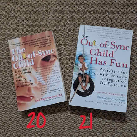 Photo of free teacher/parent resource books (Davis Square) #3