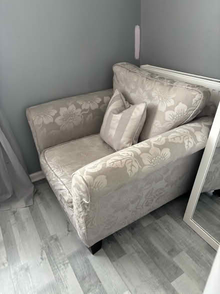 Photo of free Arm chair Going tip on Wednesday (Garston L19) #2