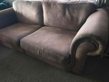 Photo of free 3 piece suite (Hanwood) #4