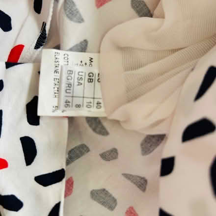 Photo of free Women's clothing size M (Morden SM4) #1