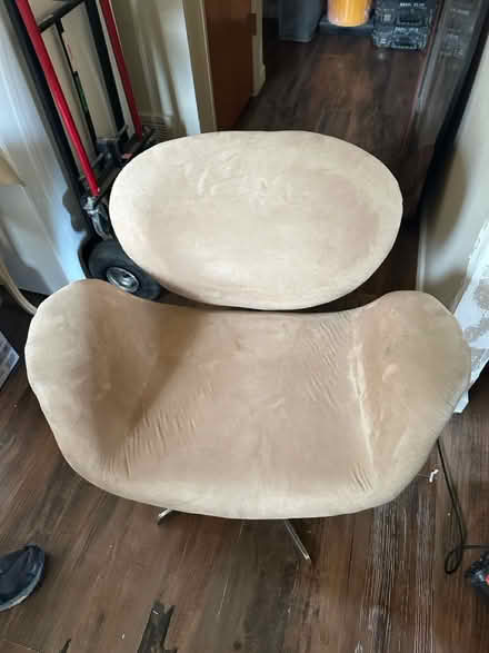 Photo of free Cool chair (84th & Washington) #1