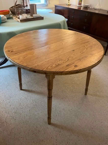 Photo of free Solid pine wood table (4 people) (Henley-on-Thames RG9) #1