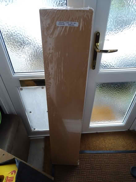Photo of free pack of 3 chipboard laminated boards 1180x235x18mm som (Tolworth KT5) #1