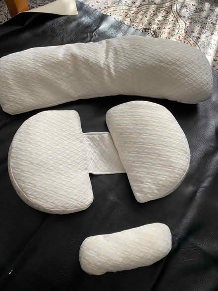 Photo of free Nursing Pillow (Bow E3) #1