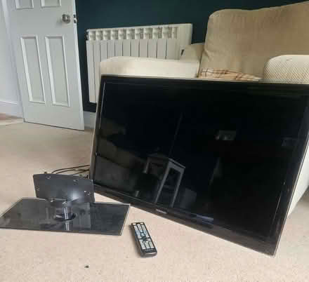 Photo of free Samsung smart TV (Dunkerton BA2) #1