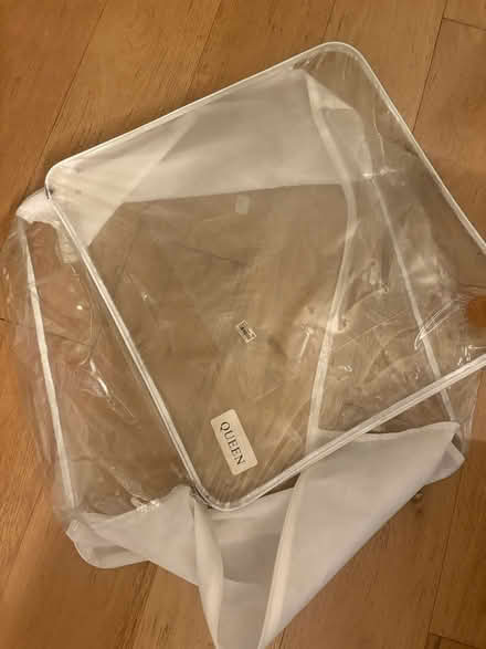 Photo of free Queen sized comforter zipped bag (94087) #1