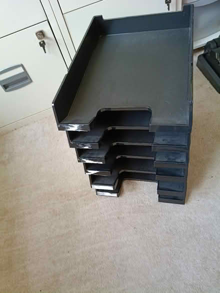 Photo of free Black paper tray (GL51 4UR) #1