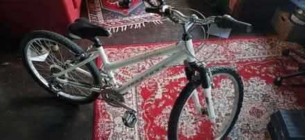 Photo of free Junior Mountain Bike (Ridgeback Destiny). (Morland CA10) #1