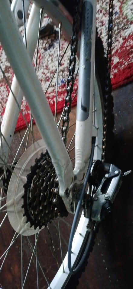 Photo of free Junior Mountain Bike (Ridgeback Destiny). (Morland CA10) #3