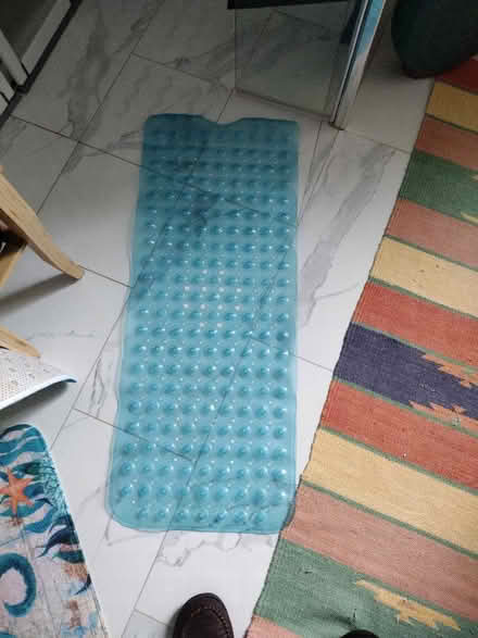 Photo of free bath/shower mat (New Town CO1) #1